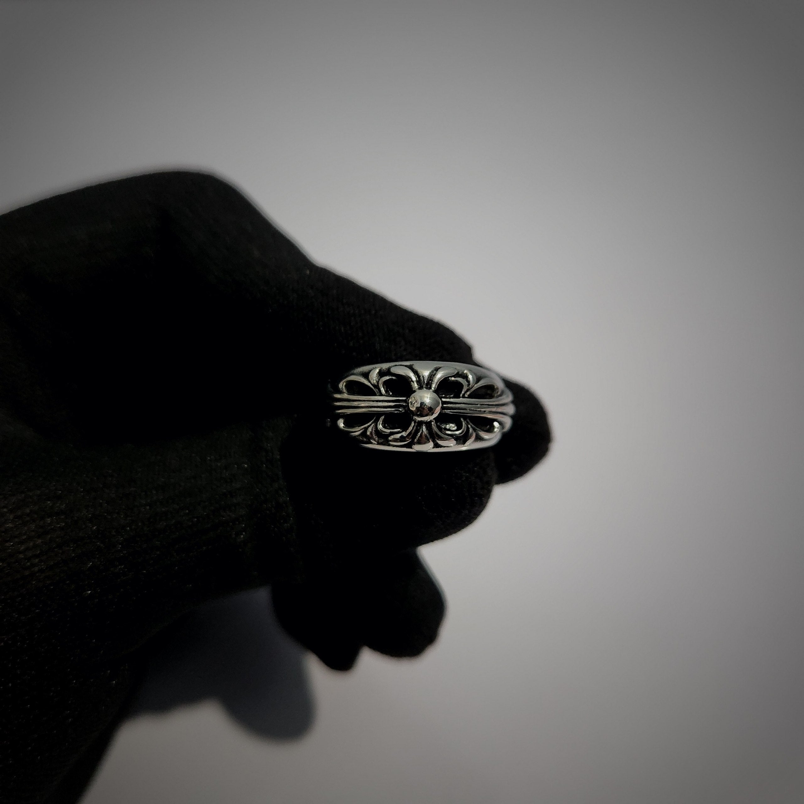 Chrome Heart Ring (CH-54) – ZeonX
