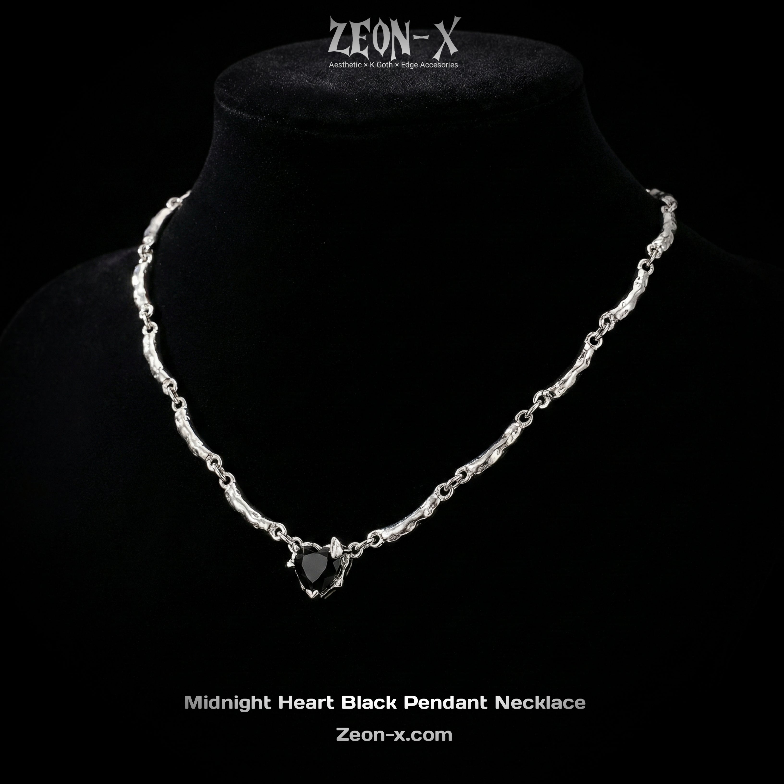 Midnight Heart Black Pendant Necklace (Code-ZX#17)