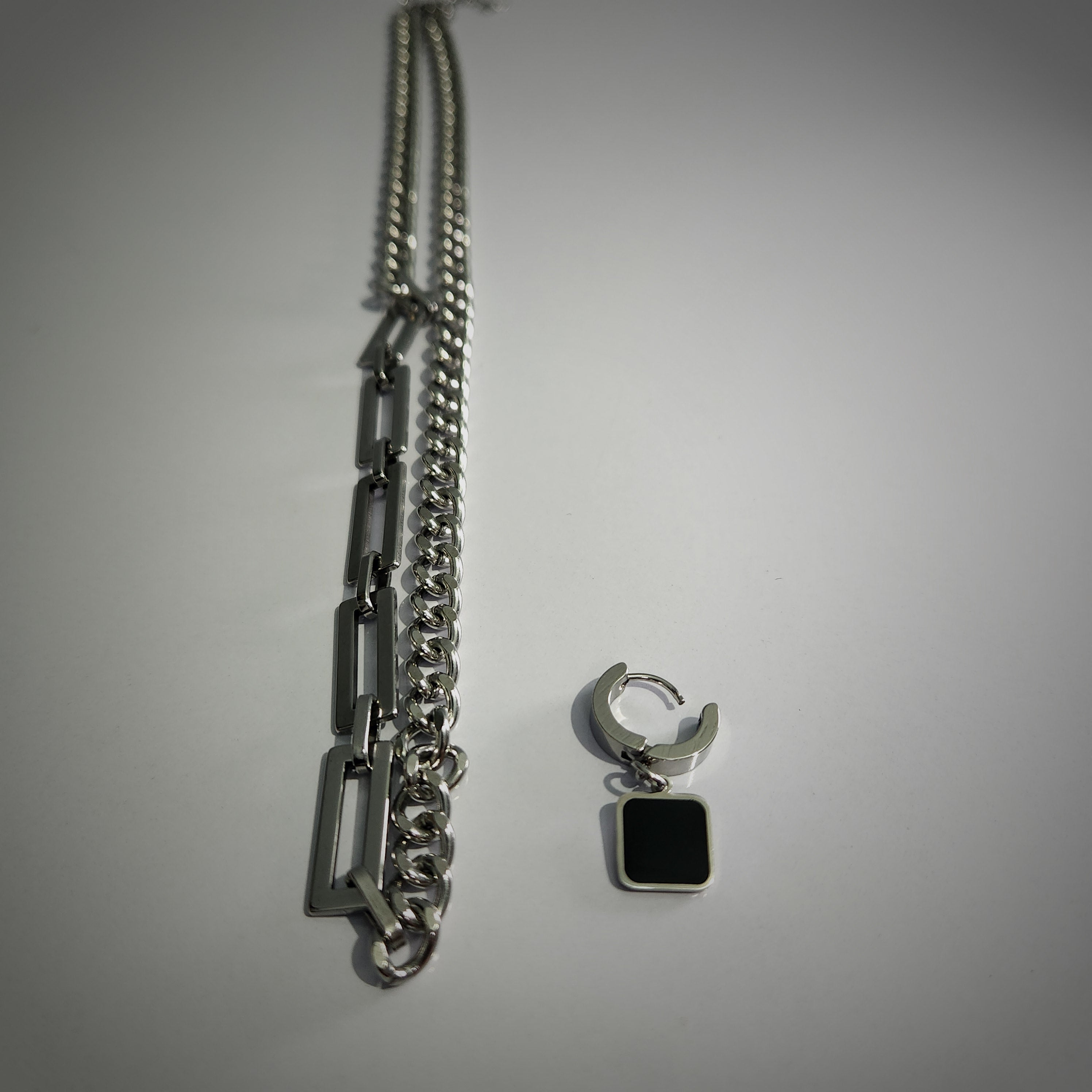 Nightblock Chain (ZX-874)