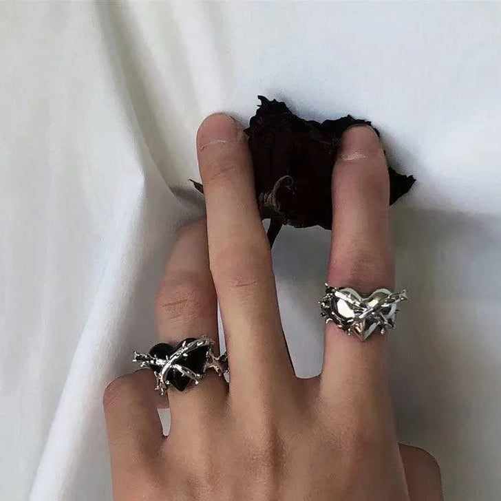 Gothic  Heart Thorn Ring(ZX-107)
