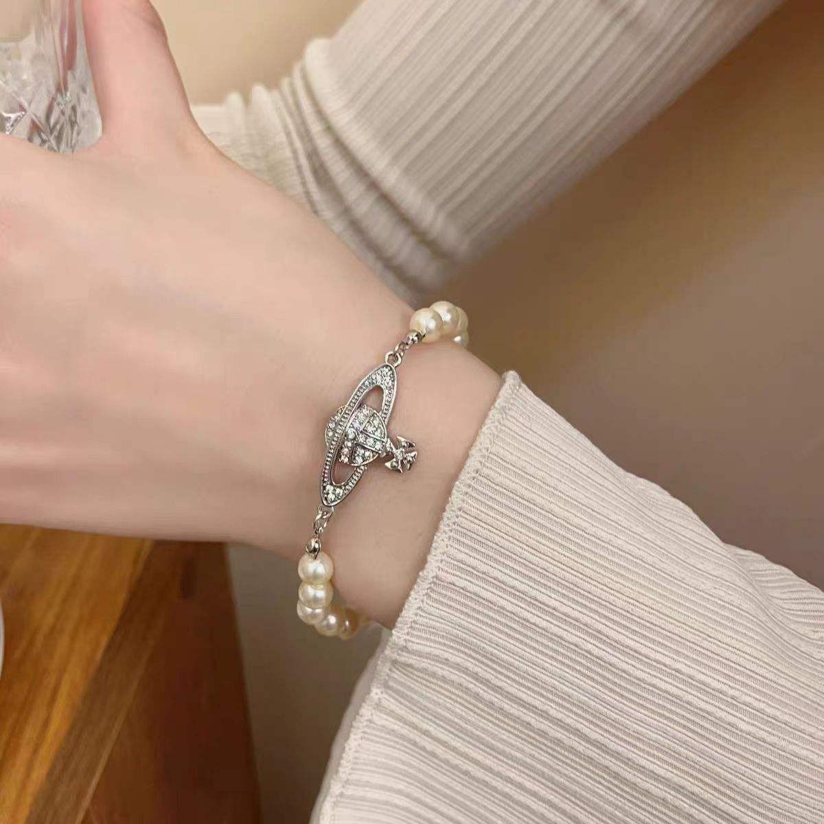 Luna Pearl Charm Bracelet (ZX-999)