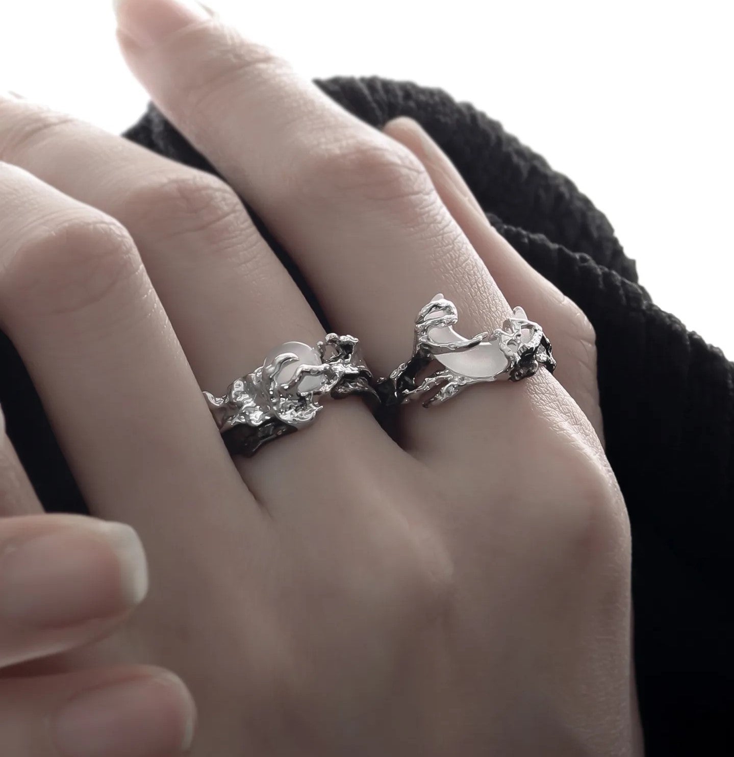 Lunaris Shadow Ring (ZX-734)