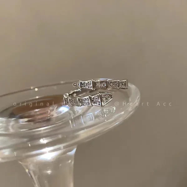 Silver Cascade Edge Ring (Code-ZX#802)