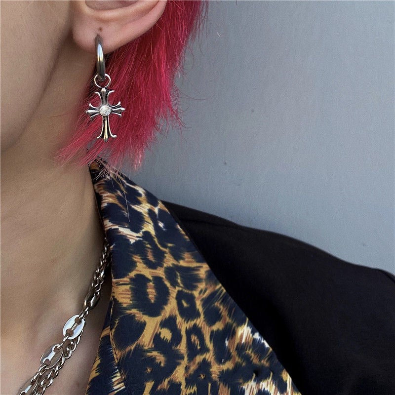 Chrome Hearts - Cross Earring 1 Piece - (ZX-852)