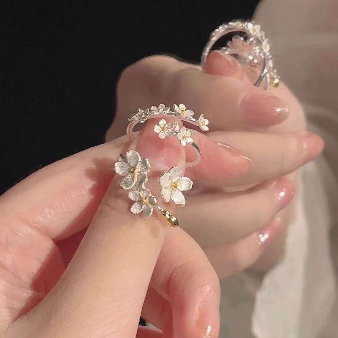 Vintage Silver Flower Ring – Retro European Court Style(Code: ZX#118)