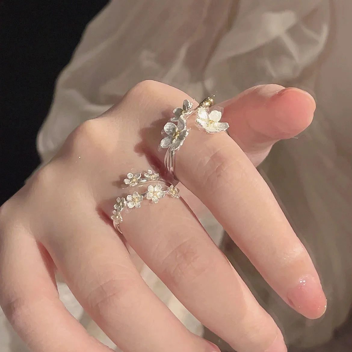 Vintage Silver Flower Ring – Retro European Court Style(Code: ZX#118)