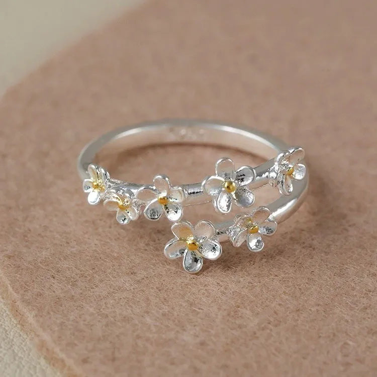 Vintage Silver Flower Ring – Retro European Court Style(Code: ZX#118)