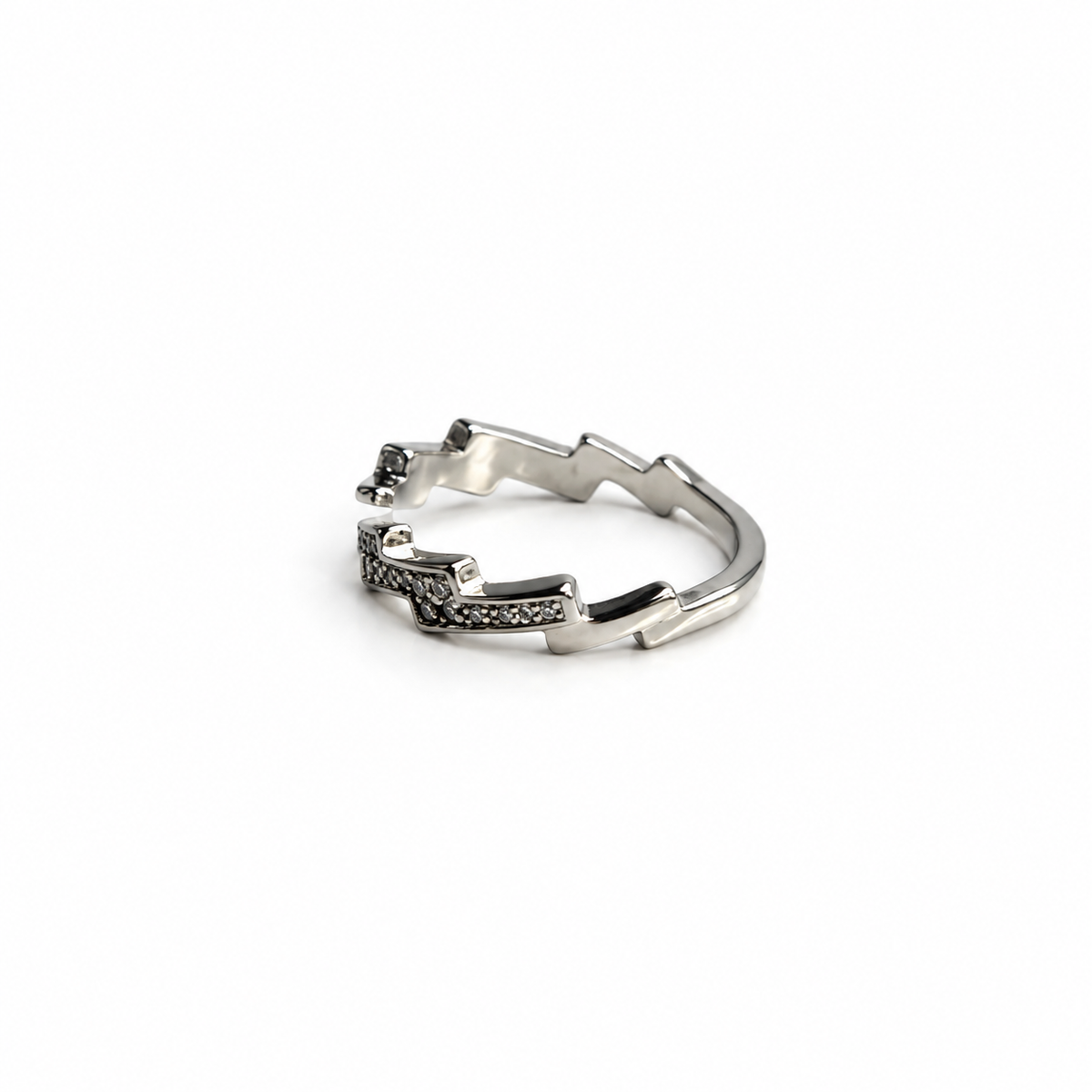 Noir Elegance - Open Ring