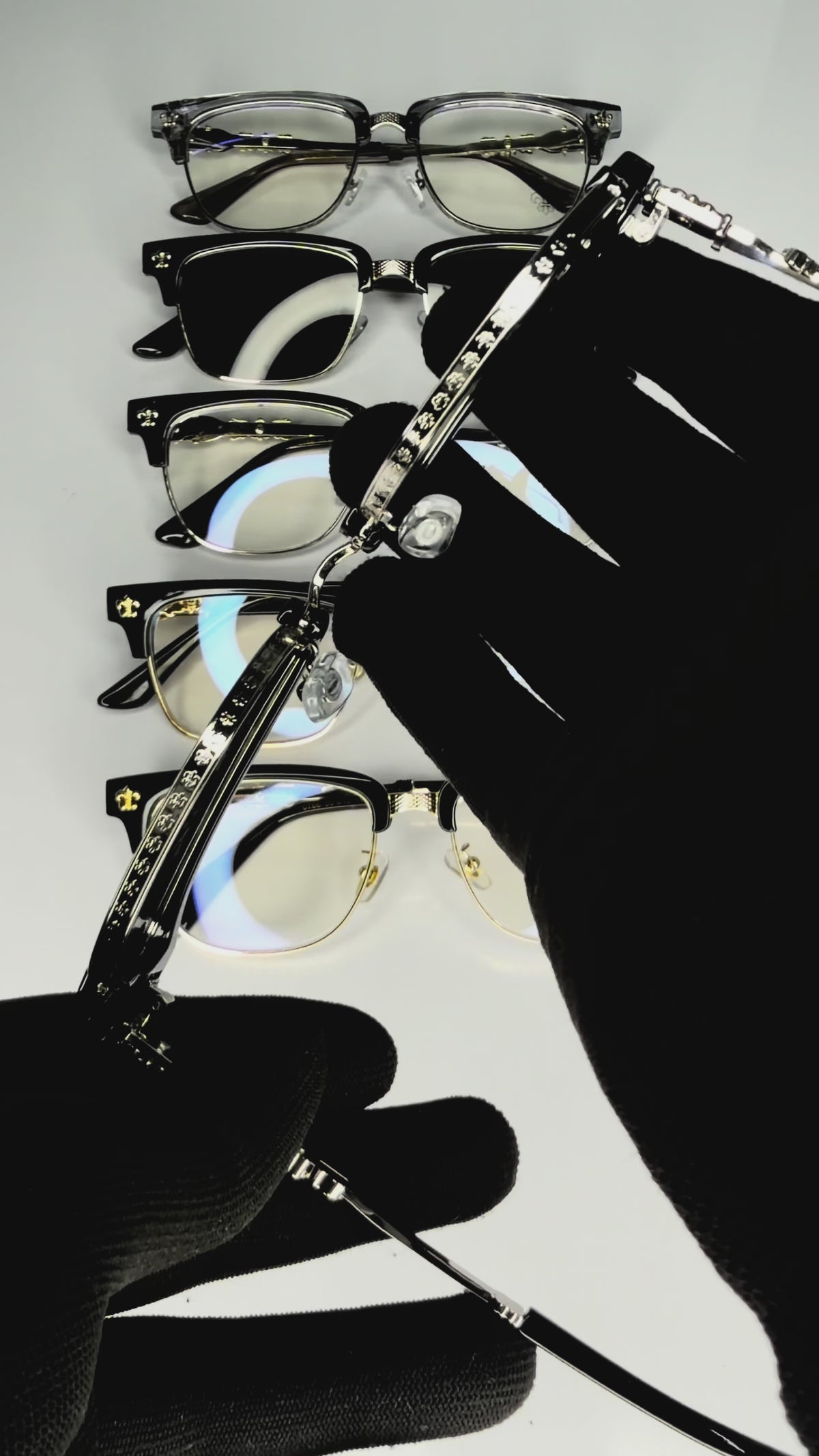 Chrome Hearts Cross Fleur-De-Lis Glasses - Gold